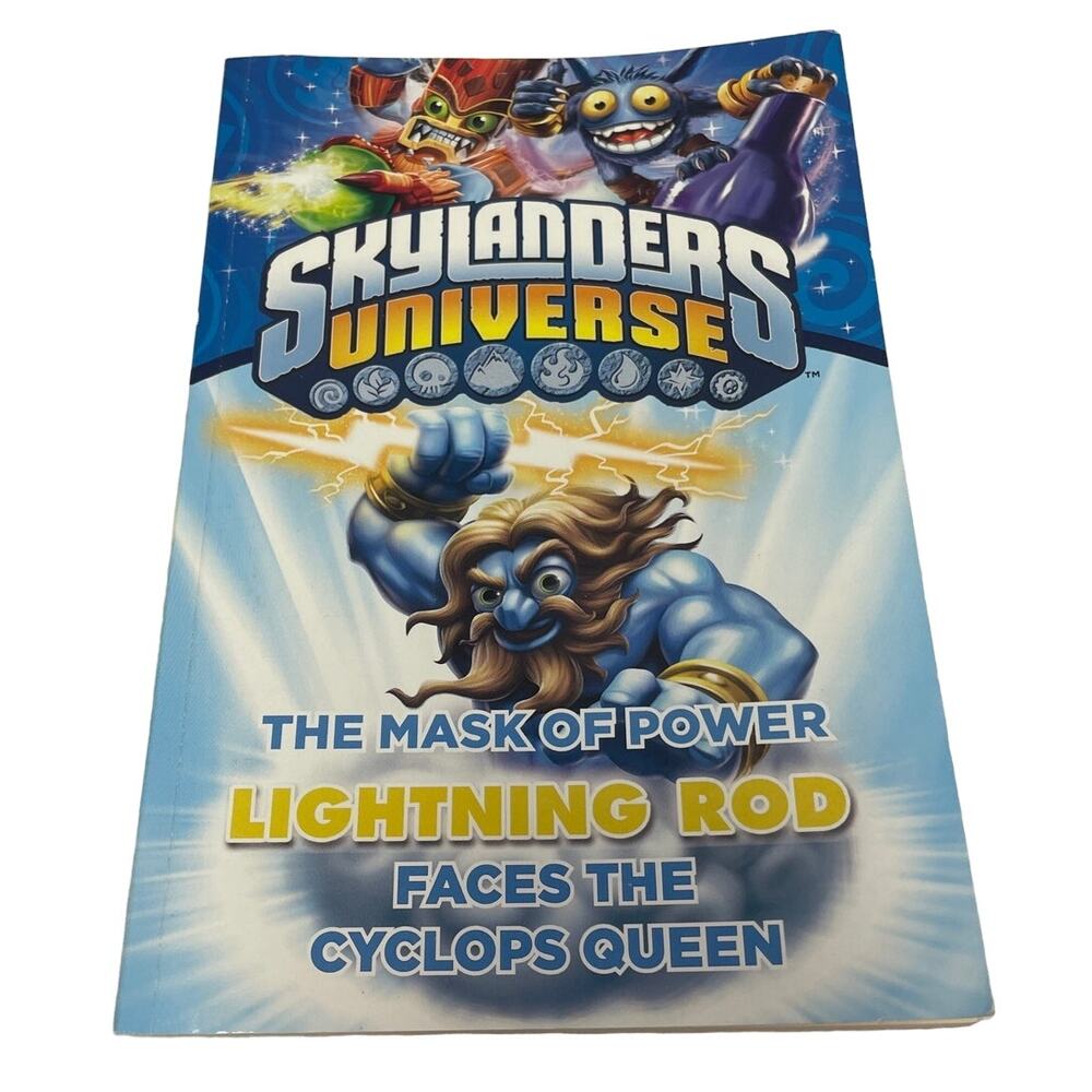2014 Skylanders Universe Mask of Power Lightning Rod Faces Queen Paperback Book